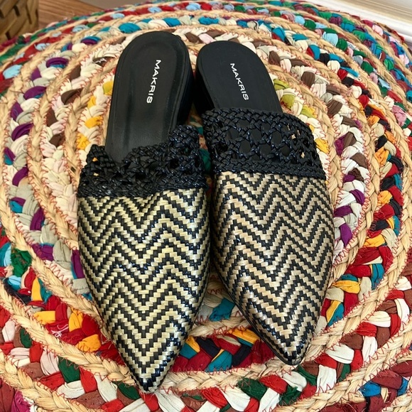 Makris Black and Tan Woven Slip-On Shoes Mules Handmade in Greece - Picture 3 of 4